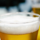 Imagen para el artículo titulado La ciencia logra lo que parecía imposible: cerveza sin alcohol que sabe a cerveza